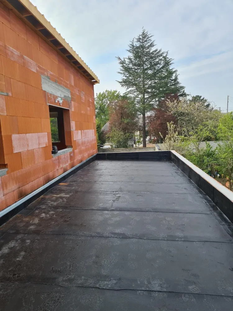 toit-terrasse-bitume-epdm-bati-toiture-angers